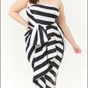 Forever 21  Strapless Dress